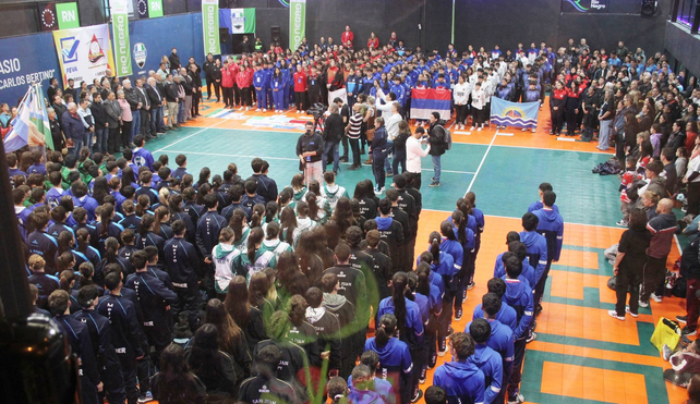 Luego de haberse concretado el acto inaugural, Bariloche ya está viviendo y disfrutando el Nacional Sub14 . 