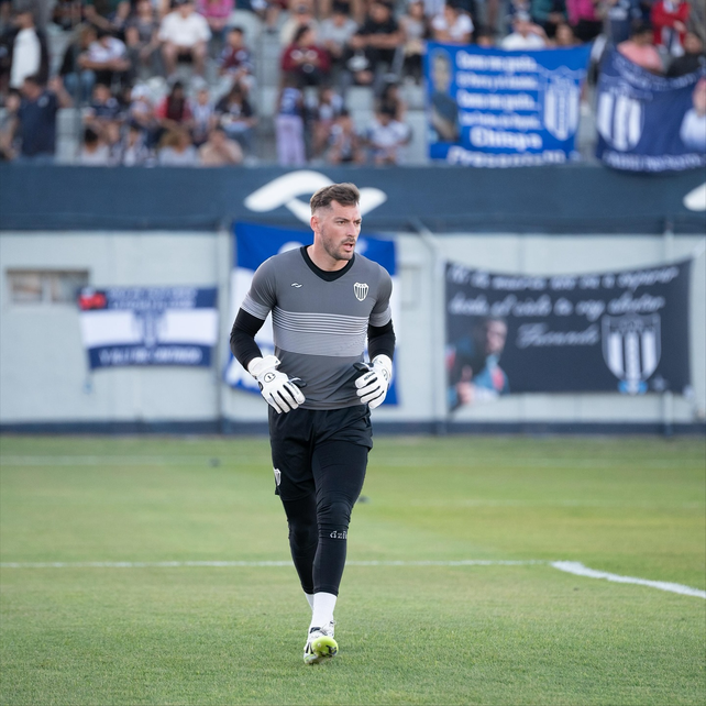 Mat&iacute;as Budi&ntilde;o, el arquero que est&aacute; en la mira de Col&oacute;n.