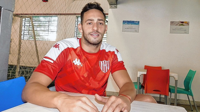 El nadador oriundo de San Justo se impuso en las pruebas de 200, 100 y 50 metros pecho.