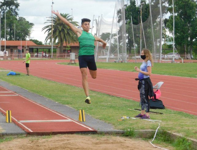 Beto Scarp&iacute;n destac&oacute; que el 5 de diciembre se realizar&aacute; el Provincial de Mayores en Rosario.