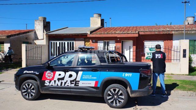 Amenazas a escuelas: la PDI allanó viviendas e identificó a tres menores en Casilda, Arteaga y San José de la Esquina