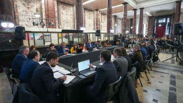 La Comisión Redactora se reunió este lunes en Rosario.