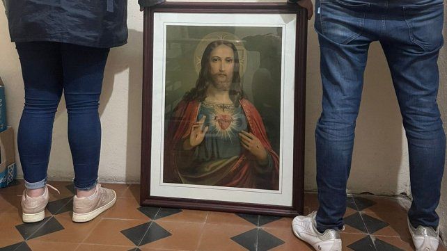 El cuadro que fue recuperado por la AIC en una vivienda de Villa del Parque, en la ciudad de Santa Fe 