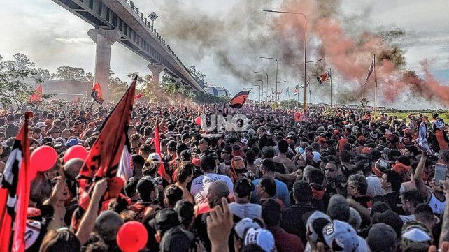 Talleres mostró predisposición para ampliar la cantidad de entradas para el cruce de octavos de final de la Libertadores ante Colón.