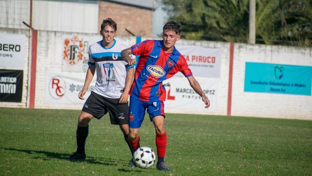 En el estadio Jard&iacute;n de Recreo, la Universidad venci&oacute; a La Perla del Oeste.