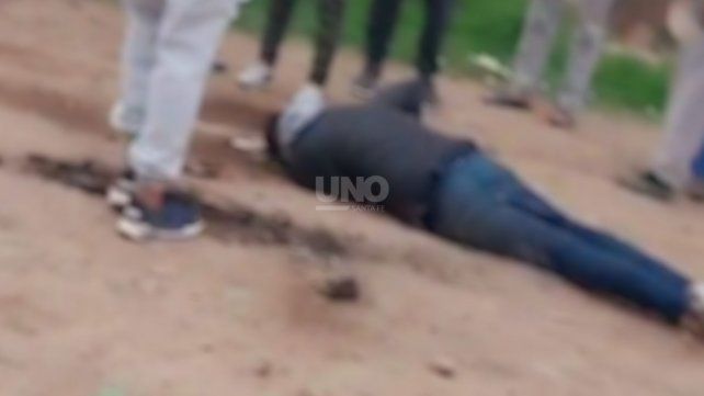 Una de las victimas acribillado a balazos en el ataque que dejó un muerto en barrio Sacrafía 