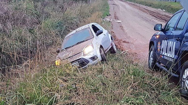 Robo, persecución y vuelco