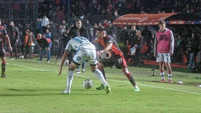 Ignacio Lago, clave en el triunfo de Col&oacute;n ante Atl&eacute;tico de Rafaela.