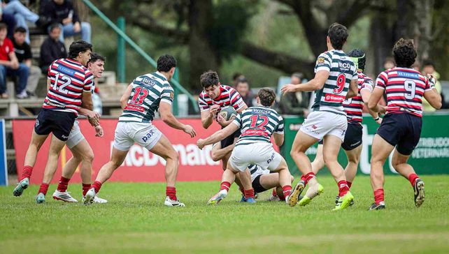 En Sauce Viejo, Santa Fe Rugby cayó ante Jockey de Rosario en un gran partido. En Sauce Viejo, Santa Fe Rugby cayó ante Jockey de Rosario en un gran partido.