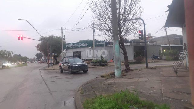 Balearon a un policía en disponibilidad que intentó robar una vivienda en barrio Nueva Pompeya Balearon a un policía en disponibilidad que intentó robar una vivienda en barrio Nueva Pompeya