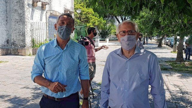 El secretario de Salud provincial, Jorge Prietto y el director de la Región Santa Fe de Salud, Rodolfo Roselli