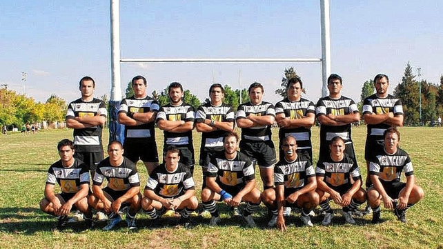 Alma Juniors de Esperanza fue el club que le abri&oacute; las puertas a Edgardo tras haber llegado desde el norte provincial.