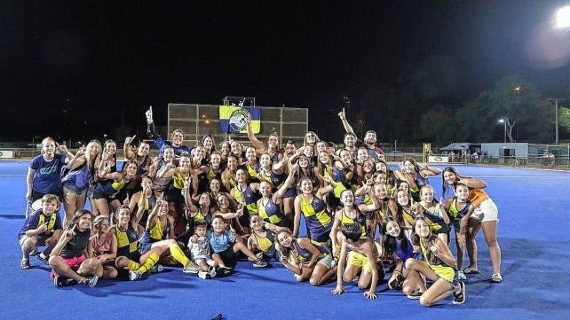 La escuadra Tiburona derrotó en la final a Colón de San Justo, gran protagonista del torneo.