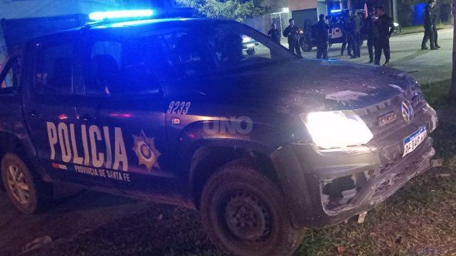 Violencia en Guadalupe Oeste: un menor detenido, tres policías heridos y patrulleros destrozados