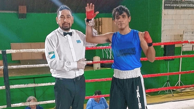 Jairo S&aacute;nchez de Alto Verde y representante del Olimboxing logr&oacute; imponerse en Laguna Paiva.