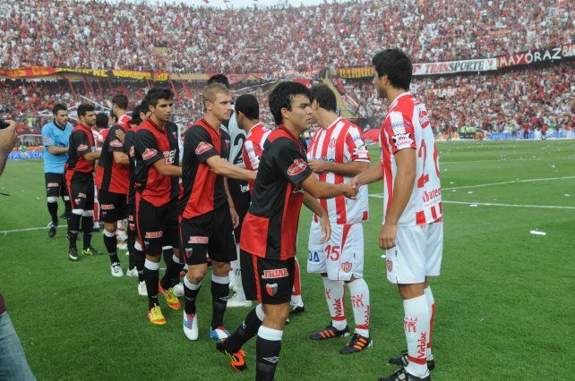 Este domingo, desde las 18, se escribir&aacute; el cap&iacute;tulo 92 del Cl&aacute;sico Santafesino entre Col&oacute;n y Uni&oacute;n.