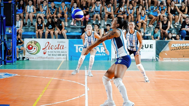 La brasilera Paloma Lopes cumpli&oacute; una destacada labor en la victoria de las Doras.