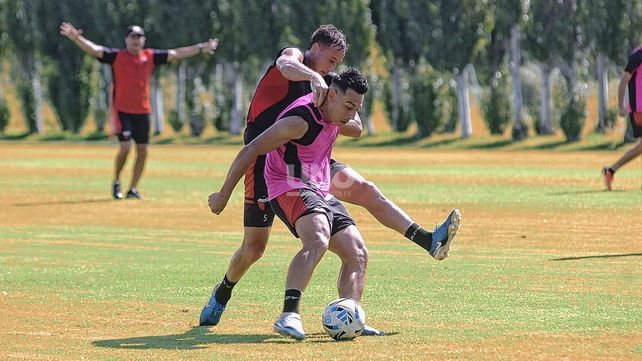 Lucas Cano sería titular en el debut de Colón.