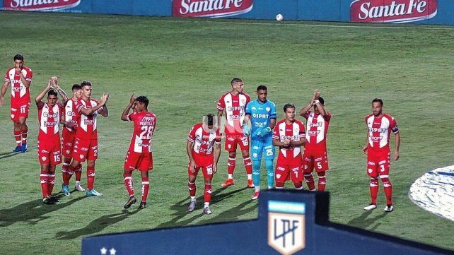 Uni&oacute;n qued&oacute; con chances m&iacute;nima de clasificar a la fase final de la Copa de la Liga Profesional con el empate ante Independiente