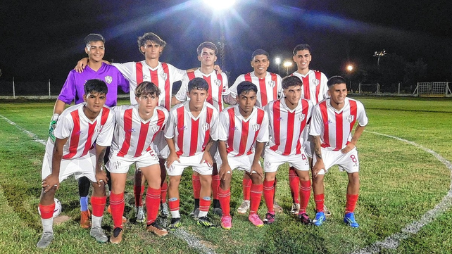 Uni&oacute;n de Santa Fe, dirigido por el Vikingo Mauri, igual&oacute; 1 a 1 en el inicio del torneo de pretemporada.