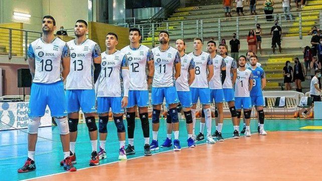 Con la presencia del armador santafesino Luciano De Cecco, la selección nacional de vóleibol masculino jugará frente a Rusia.