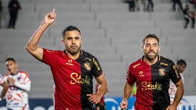 Colón tiene todo avanzado por Pier Barrios. Colón tiene todo avanzado por Pier Barrios.