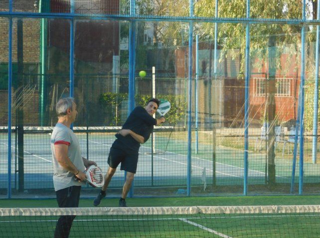 Aseguran que el césped sintético hace que sea menos agresivo para las articulaciones.