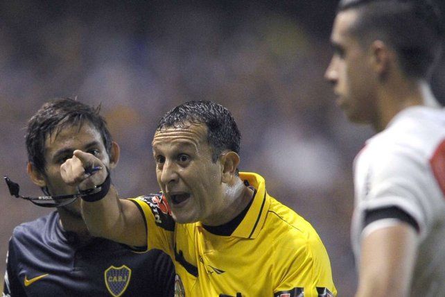 Dar&iacute;o Herrera compondr&aacute; el cuarteto arbitral del partido entre Uni&oacute;n y Emelec, por la Fase 2 de la Sudamericana.