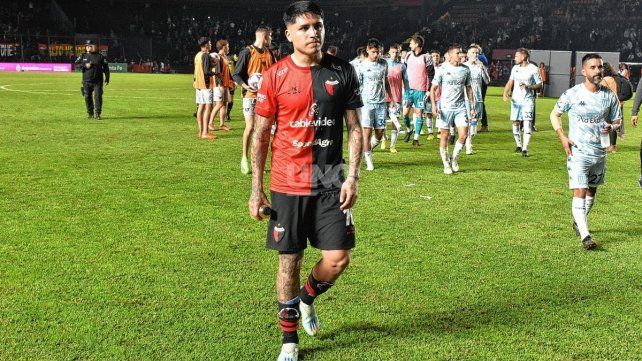 Se dilata la venta de Facundo Farías en Colón a Inter Miami.