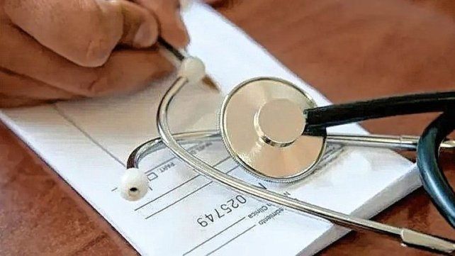 La receta manuscrita se mantiene habilitada solo para una contingencia por falta de conectividad u otro problema.