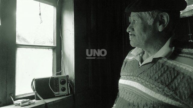 La radio, un elemento vital para la comunicación en los parajes de la Patagonia.