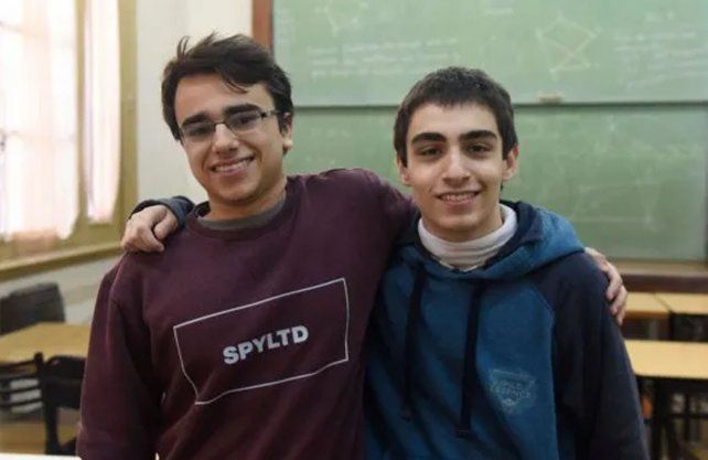 Matías Ezequiel Raimundez y Julián Máximo Cabrera del Instituto Politécnico Superior de Rosario