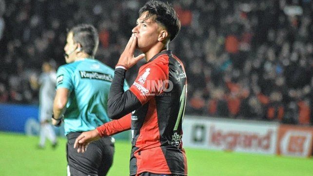 Lago sigue siendo el goleador de Col&oacute;n.