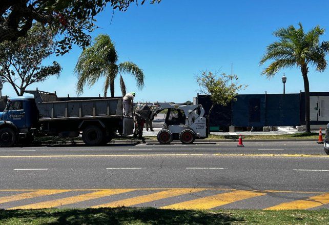 Comenzaron los trabajos de mantenimiento en la Costanera Oeste de la ciudad de Santa Fe