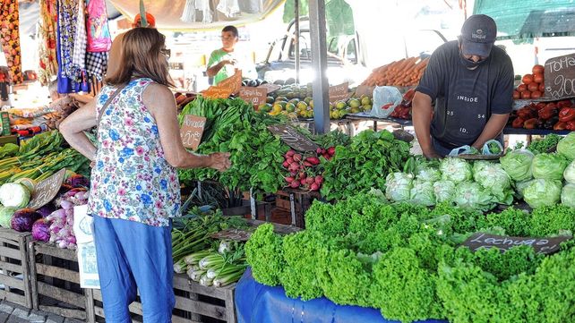 Mercado de alimentos, frutas y verduras.
