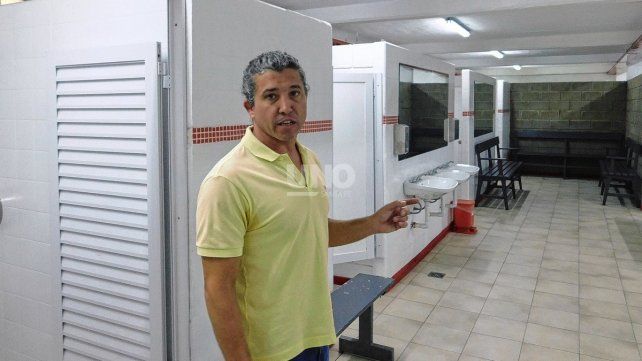  Los vestuarios del natatorio también fueron parte de la intervención que se realizó con acciones más que importantes.