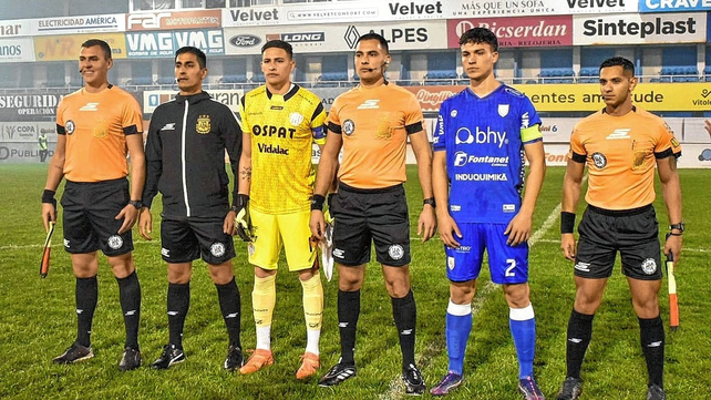 Fue empate 1 a 1 entre el Tate y la Crema, pero desde los doce pasos fue 5 a 4 a favor de los santafesinos.