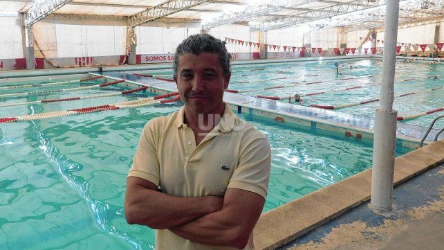 El dirigente de Unión destacó que la refacción y remodelación del natatorio demandó una inversión de 200.000 dólares.