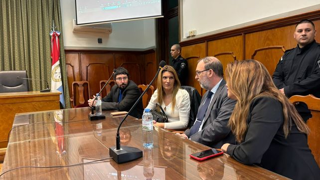 Fiscales del caso Trigatti, Matias Broggi, Jorge Nessier y Jorgelina Moser Ferro, junto a la abogada de la querella Carolina Walker.