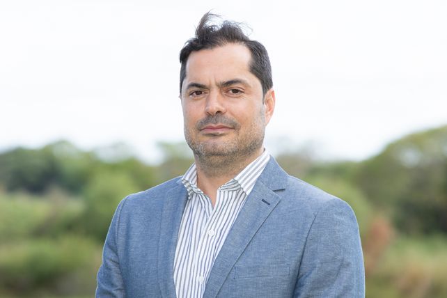 Roald Bascolo, ministro de Trabajo de Santa Fe Roald Bascolo, ministro de Trabajo de Santa Fe