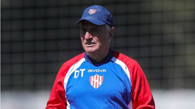 Leonardo Madelón define el equipo de Unión para visitar a Boca este viernes en la Bombonera. Leonardo Madelón define el equipo de Unión para visitar a Boca este viernes en la Bombonera.