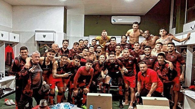 Col&oacute;n meti&oacute; dos vallas invictas en este segundo semestre.