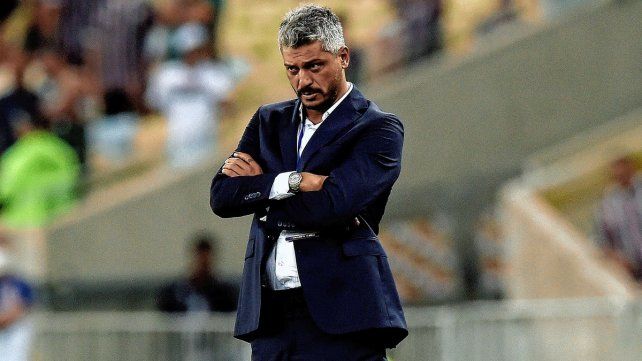 Gustavo Mun&uacute;a tendr&aacute; que adaptarse y buscar jugadores del f&uacute;tbol argentino para reforzar a Uni&oacute;n.