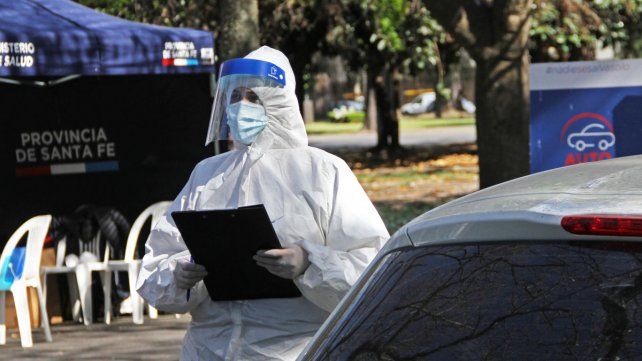 Centro de testeo en la ciudad de Santo Tomé. Covid-19 en Argentina: reportan 78.121 contagios y 281 muertes, la cifra más alta en 160 días