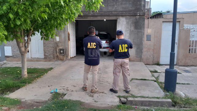 Los allanamientos llevados a cabo por personal de la Agencia de Investigación Criminal.