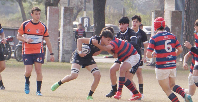 En Menores de 16 años, Uni derrotó a Cha Roga por un amplio 88 a 10.