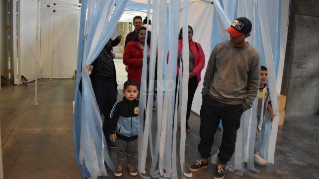 La Copa del Mundo, el trofeo más preciado ya está en la ciudad de Santa Fe