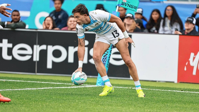 Marcos Moneta anot&oacute; el mejor try de la temporada, ante Australia, en el Seven de Hong Kong.