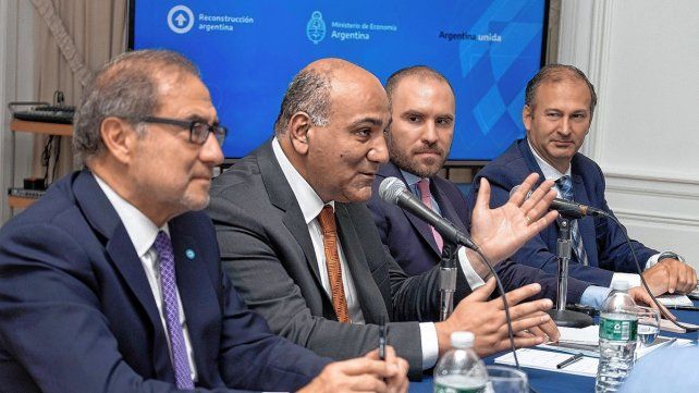 Martín Guzmán, y el jefe de Gabinete de Ministros, Juan Manzur, van a dar una conferencia de prensa a las 10.15. Se darán detalles del acuerdo del Gobierno con el FMI.
