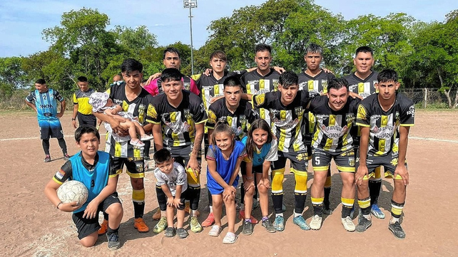&nbsp;En uno de los adelantos de la fecha 37 del Torneo Hugo Coronel, El Pozo igual&oacute; 1 a 1 con Floresta en la ciudad de Santo Tom&eacute;.